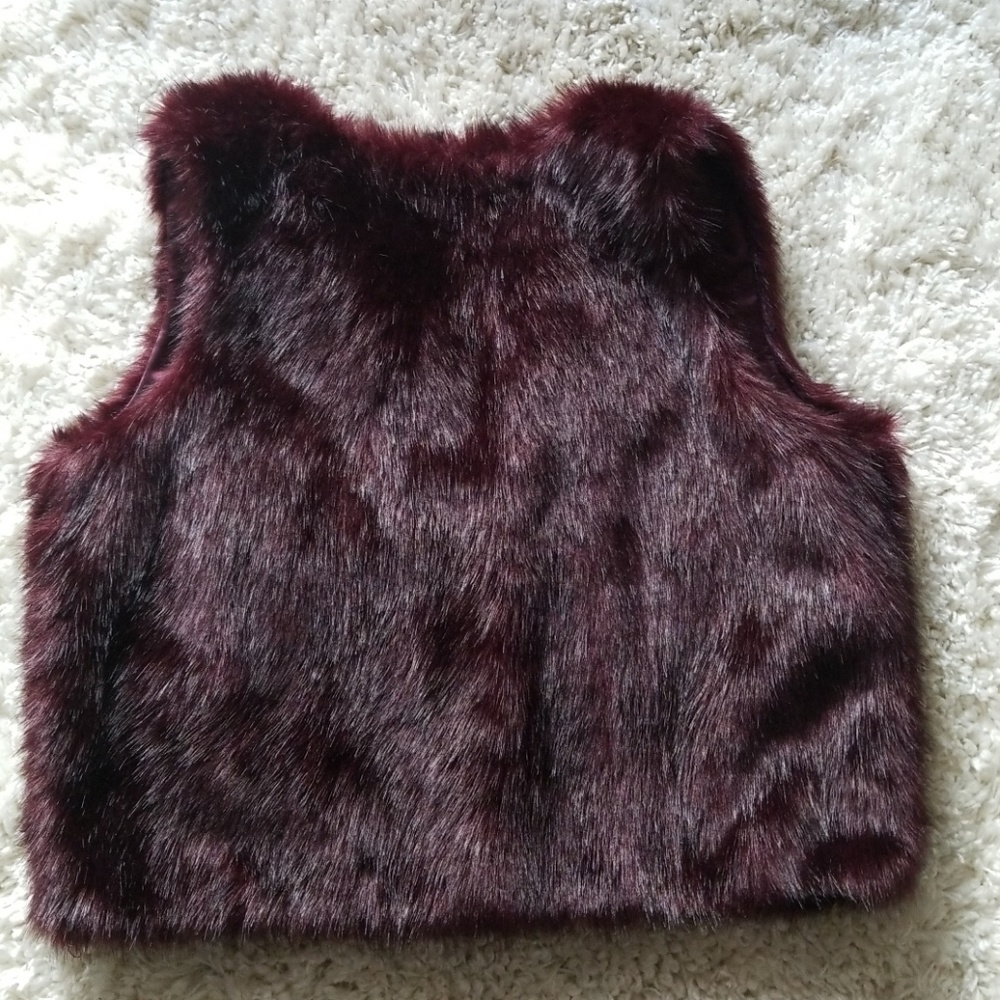 Gorgeous faux fur - Picture 6 of 7